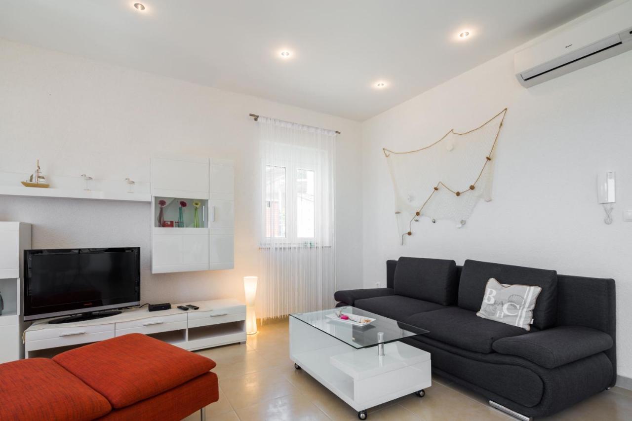 Appartments Villa Daria Marusici  Εξωτερικό φωτογραφία